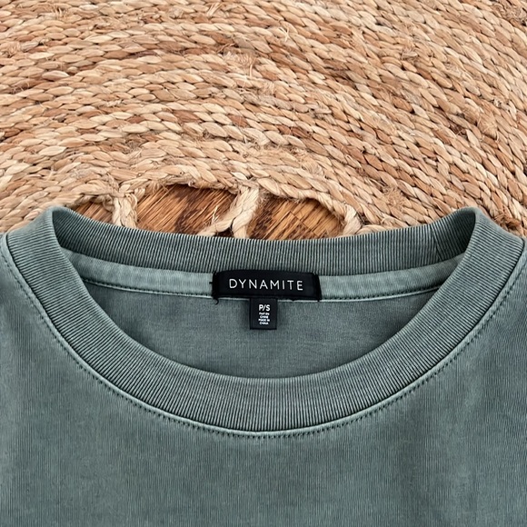 Dynamite t-shirt - Picture 2 of 2